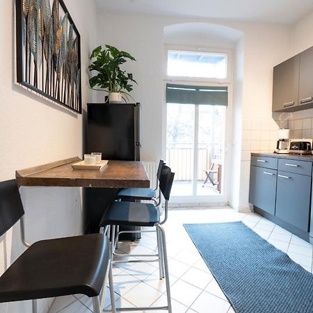 Zwickau Mittendrin, Tolles Balkon-Apartment Екстер'єр фото