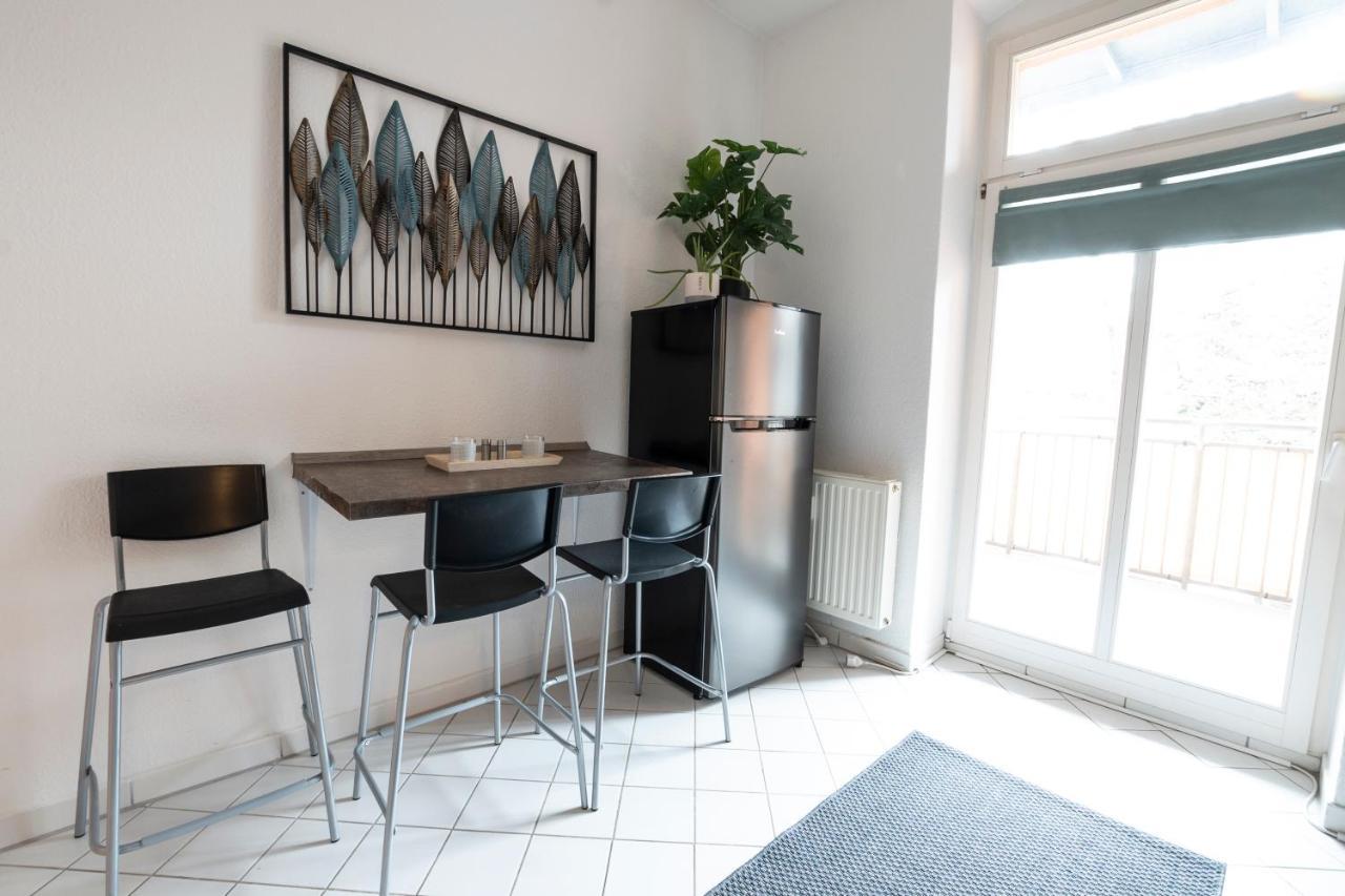 Zwickau Mittendrin, Tolles Balkon-Apartment Екстер'єр фото