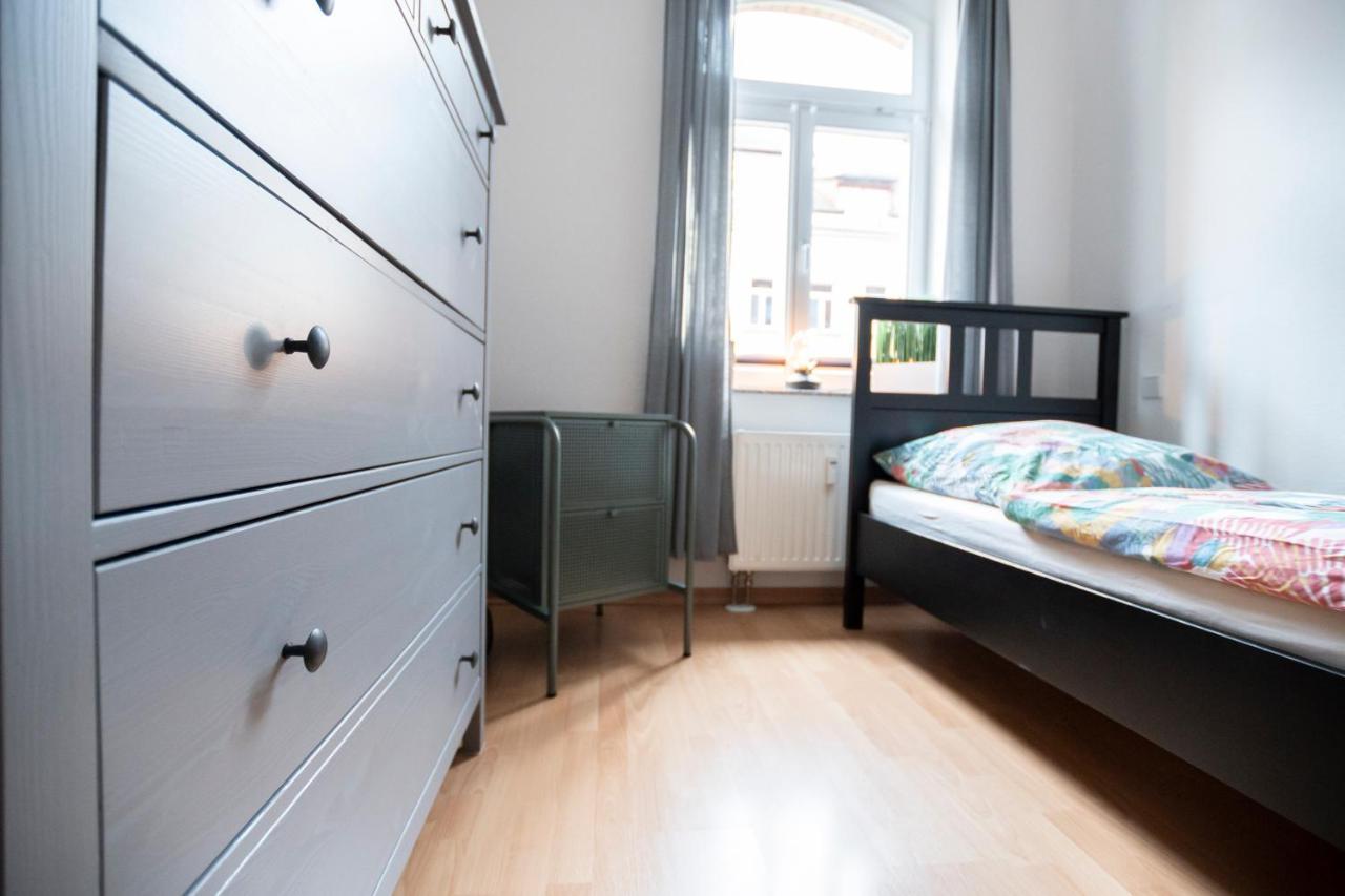 Zwickau Mittendrin, Tolles Balkon-Apartment Екстер'єр фото