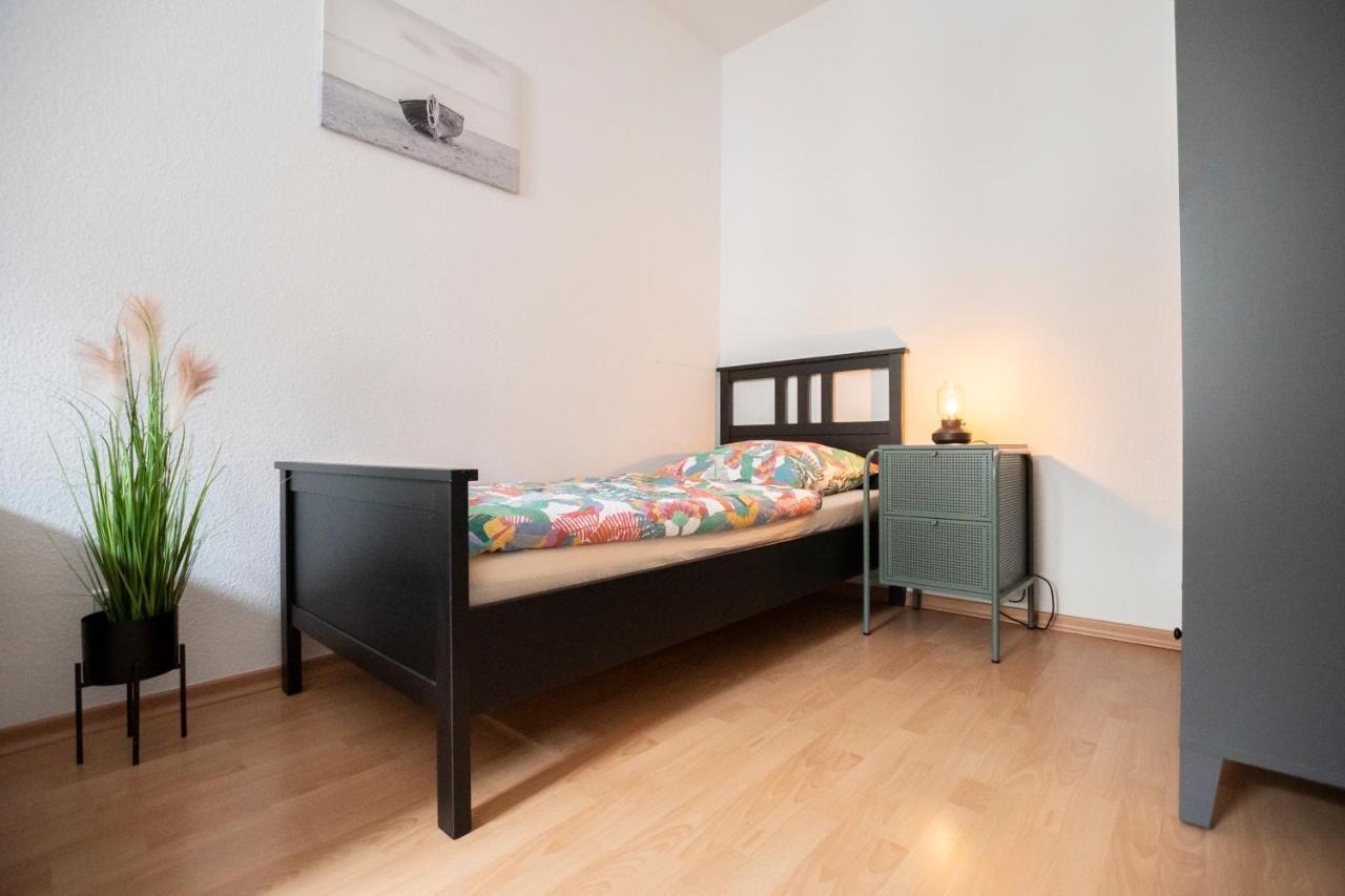 Zwickau Mittendrin, Tolles Balkon-Apartment Екстер'єр фото